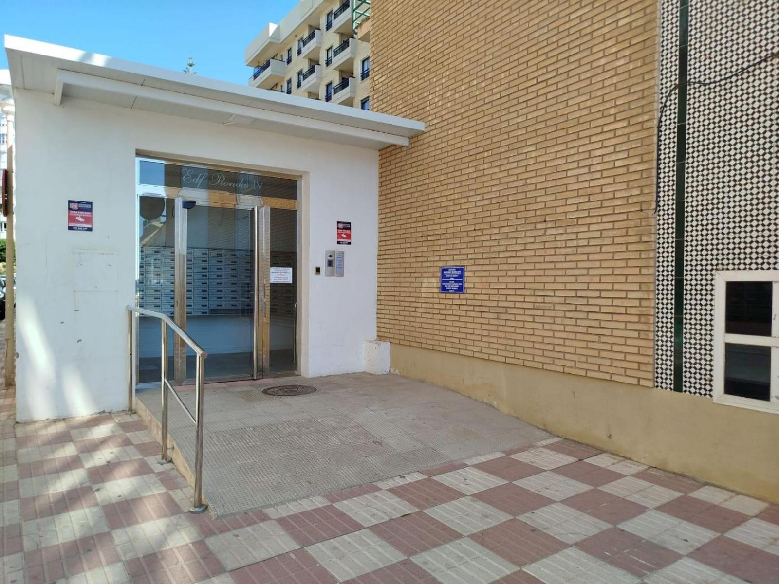 Lindo Apartamento Junto Al Mar Ronda Iv, Rocio فوينخيرولا المظهر الخارجي الصورة